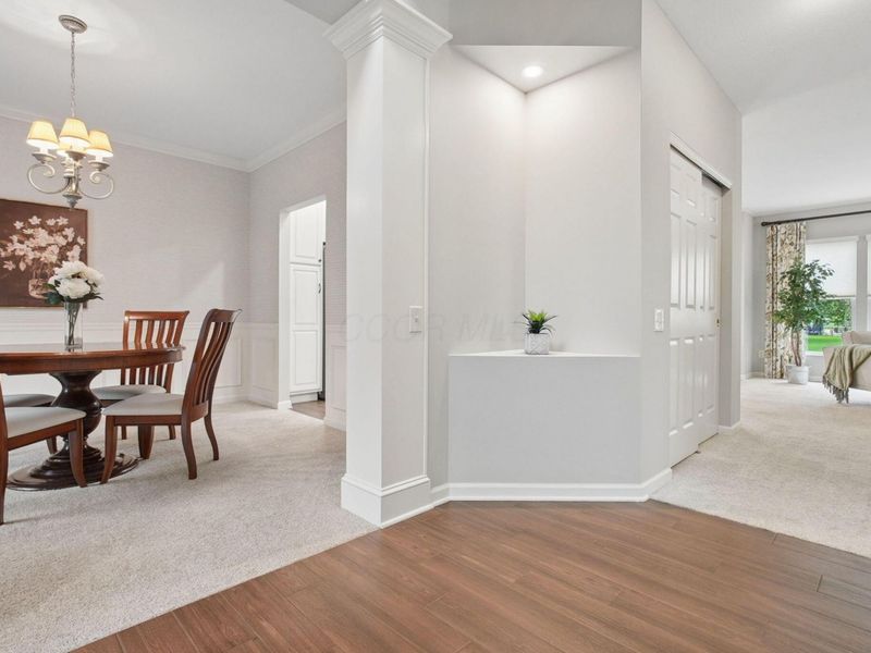7596 Park Bend Drive , Westerville, OH 43082 Photo 7