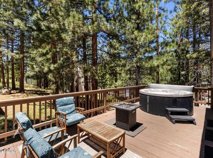 748 Tina Court, Stateline, NV 89449 Photo