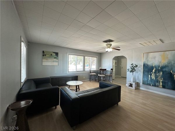101 Beech Street , Henderson, NV 89015