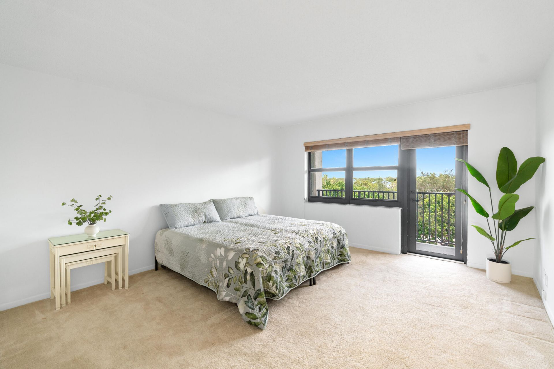 5100 N Ocean Boulevard, Unit 517, Lauderdale by the Sea, FL 33308 Photo