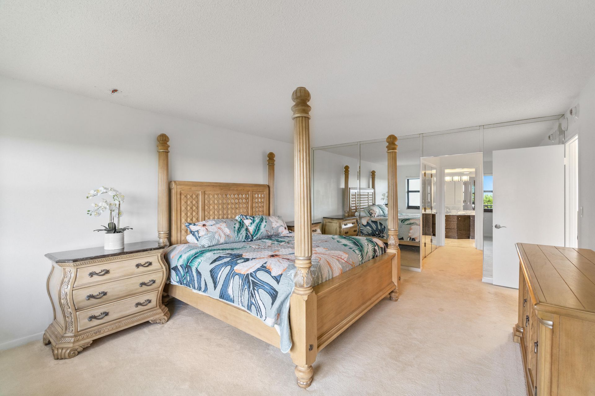 5100 N Ocean Boulevard, Unit 517, Lauderdale by the Sea, FL 33308 Photo