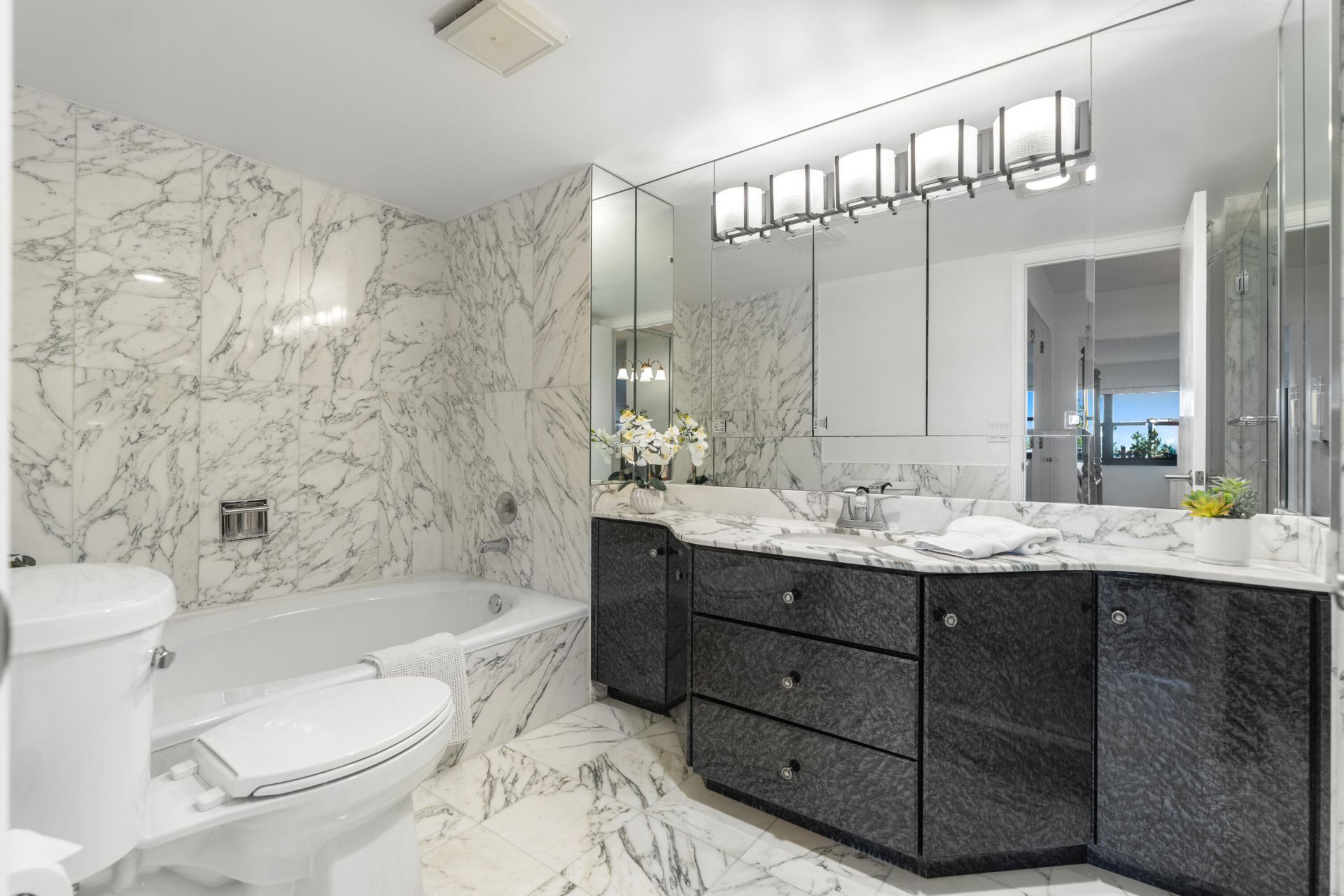 5100 N Ocean Boulevard, Unit 517, Lauderdale by the Sea, FL 33308 Photo