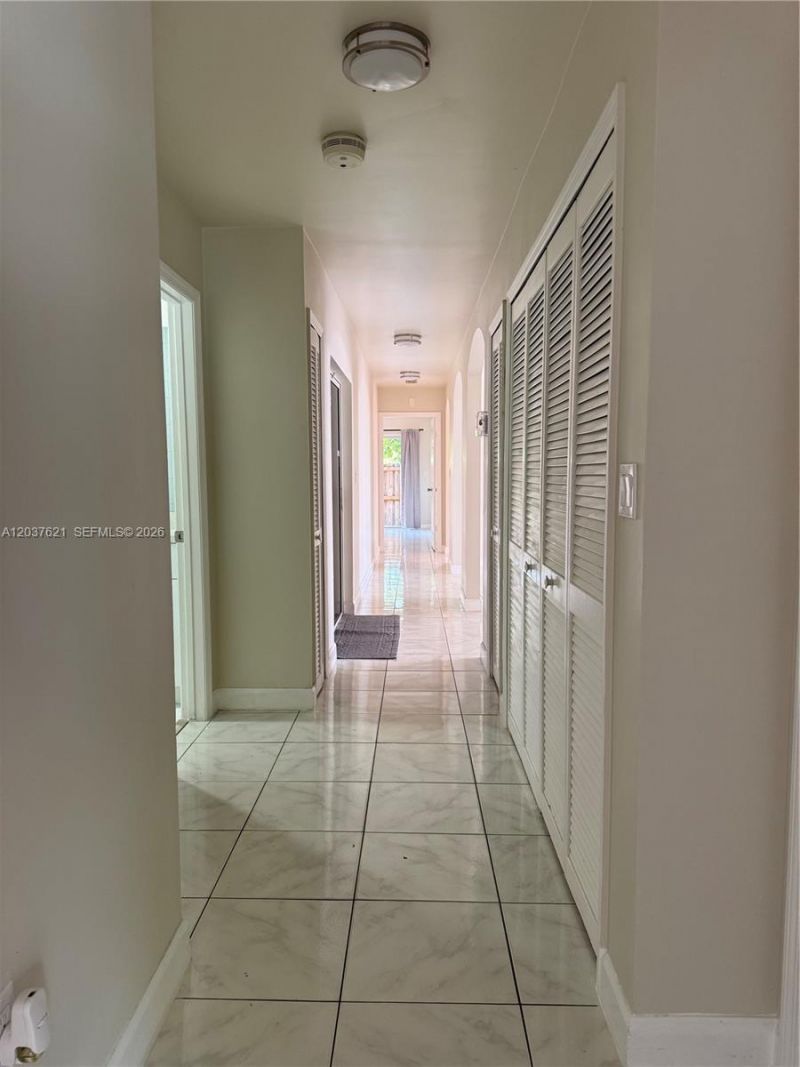1107 NW 132nd Ct, Miami, FL 33182 Photo