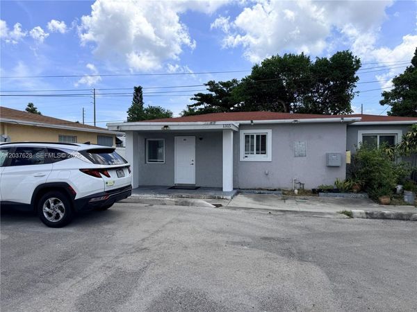 1315 N 22nd Ave , Unit A2, Hollywood, FL 33020
