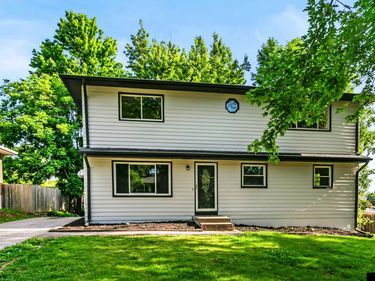 9144 Meredith Avenue, Omaha, NE 68134