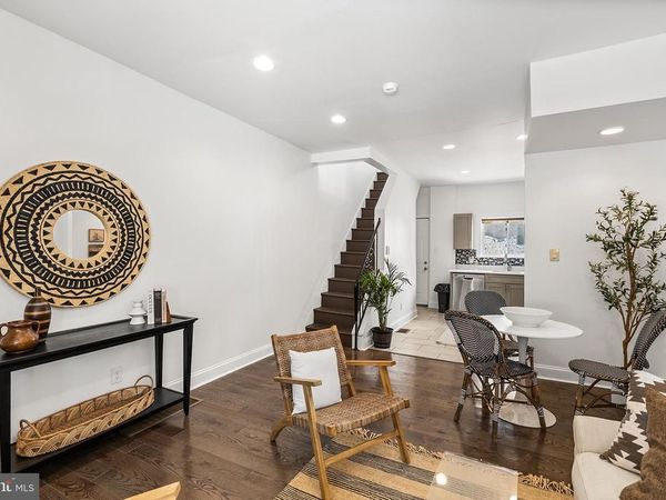 902 EMILY STREET, PHILADELPHIA, PA 19148