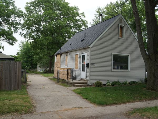 6469 Elm Street, Taylor, MI 48180