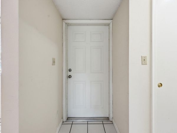 3300 NE 10th Terrace, Unit 40, Pompano Beach, FL 33064