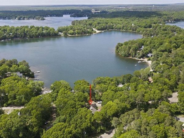 131 Lakeview Blvd, Plymouth, MA 02360