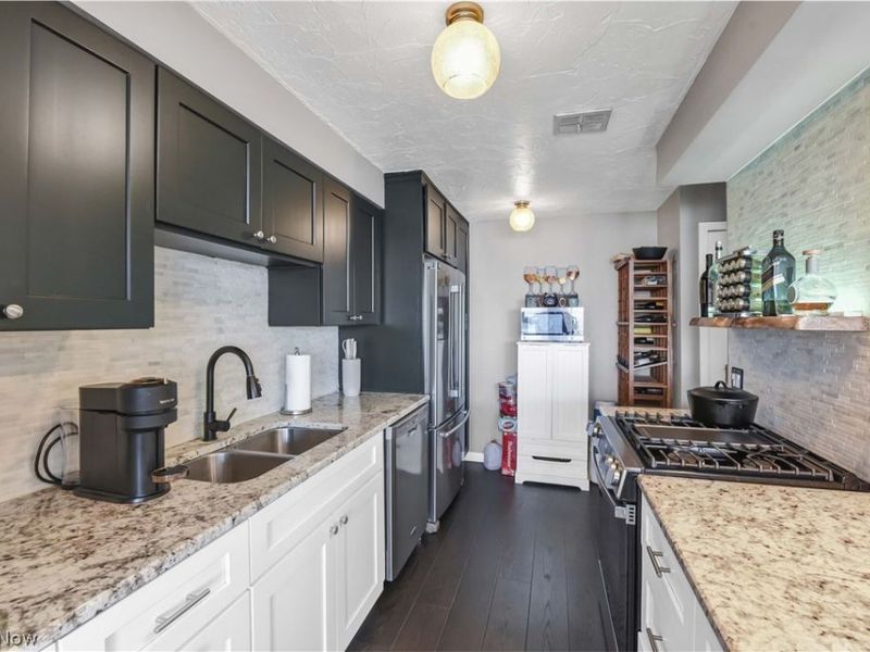 12900 Lake Avenue , Unit 1902, Lakewood, OH 44107 Photo 17