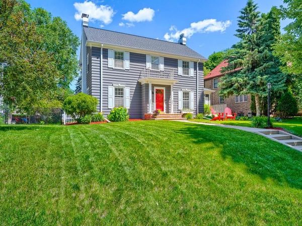 1855 Pinehurst Avenue, Saint Paul, MN 55116