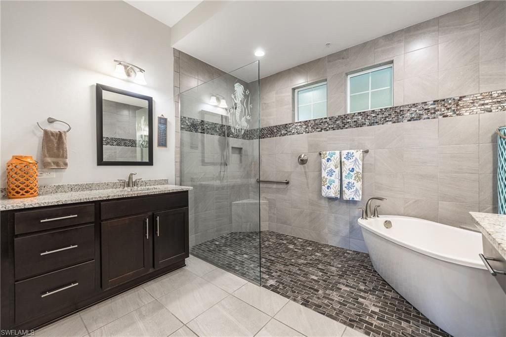 21460 Strada Nuova Cir, Unit B214, Estero, FL 33928 Photo