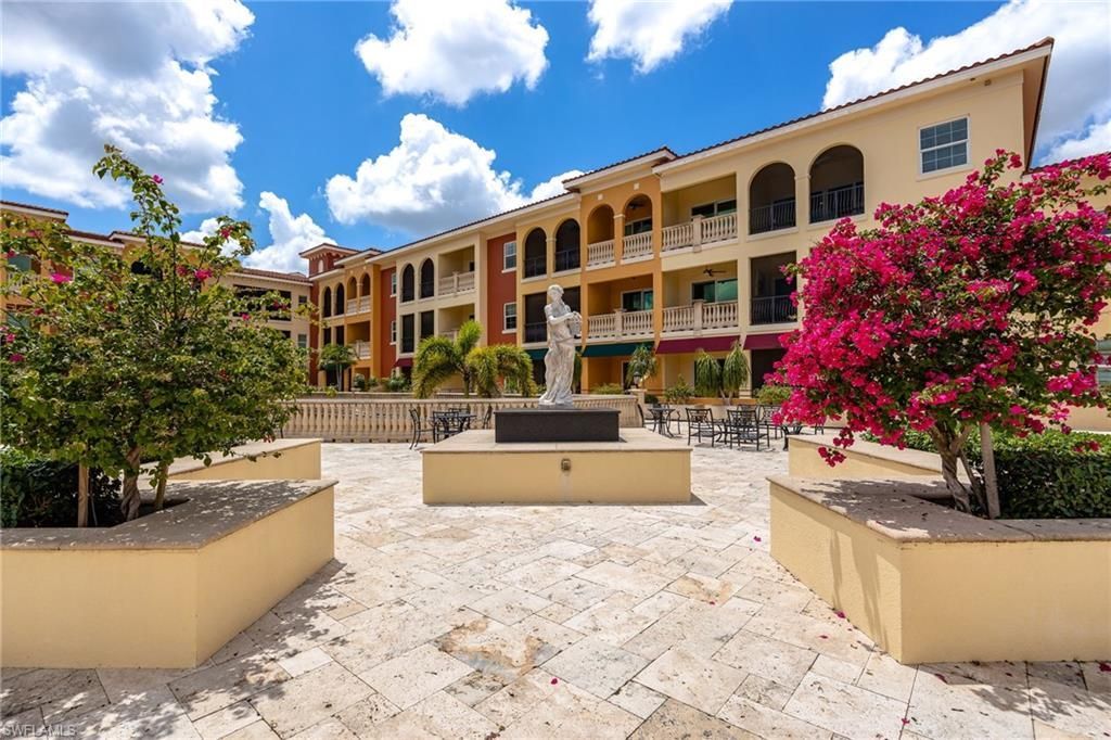 21460 Strada Nuova Cir, Unit B214, Estero, FL 33928 Photo