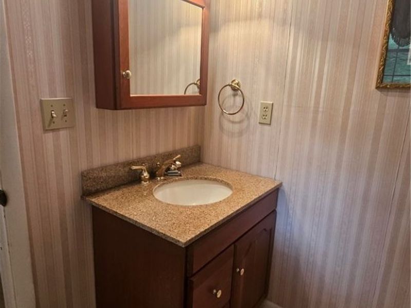 22 Orchard Drive, Martins Ferry, OH 43935 Photo 15