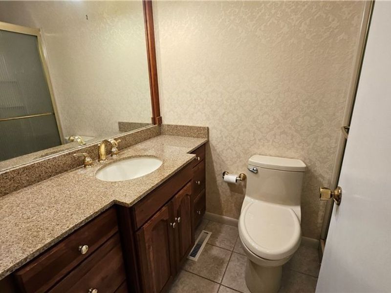 22 Orchard Drive, Martins Ferry, OH 43935 Photo 18