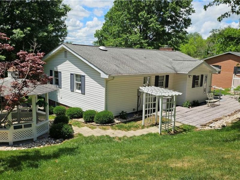 22 Orchard Drive, Martins Ferry, OH 43935 Photo 34