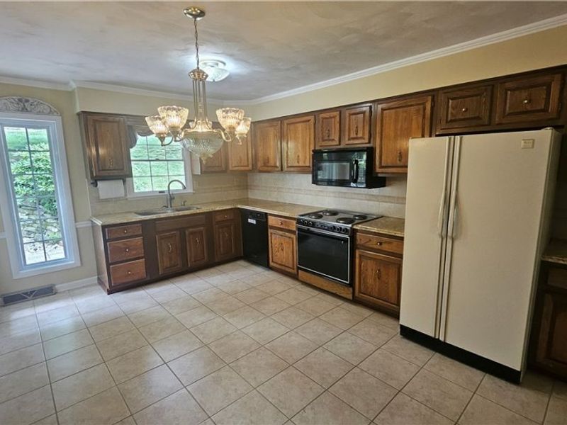 22 Orchard Drive, Martins Ferry, OH 43935 Photo 9