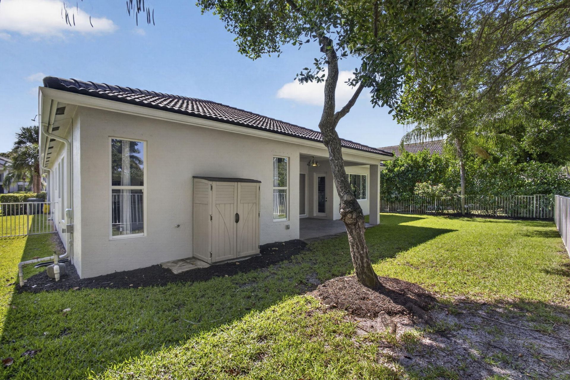 4293 Mariners Cove Drive, Wellington, FL 33449 Photo