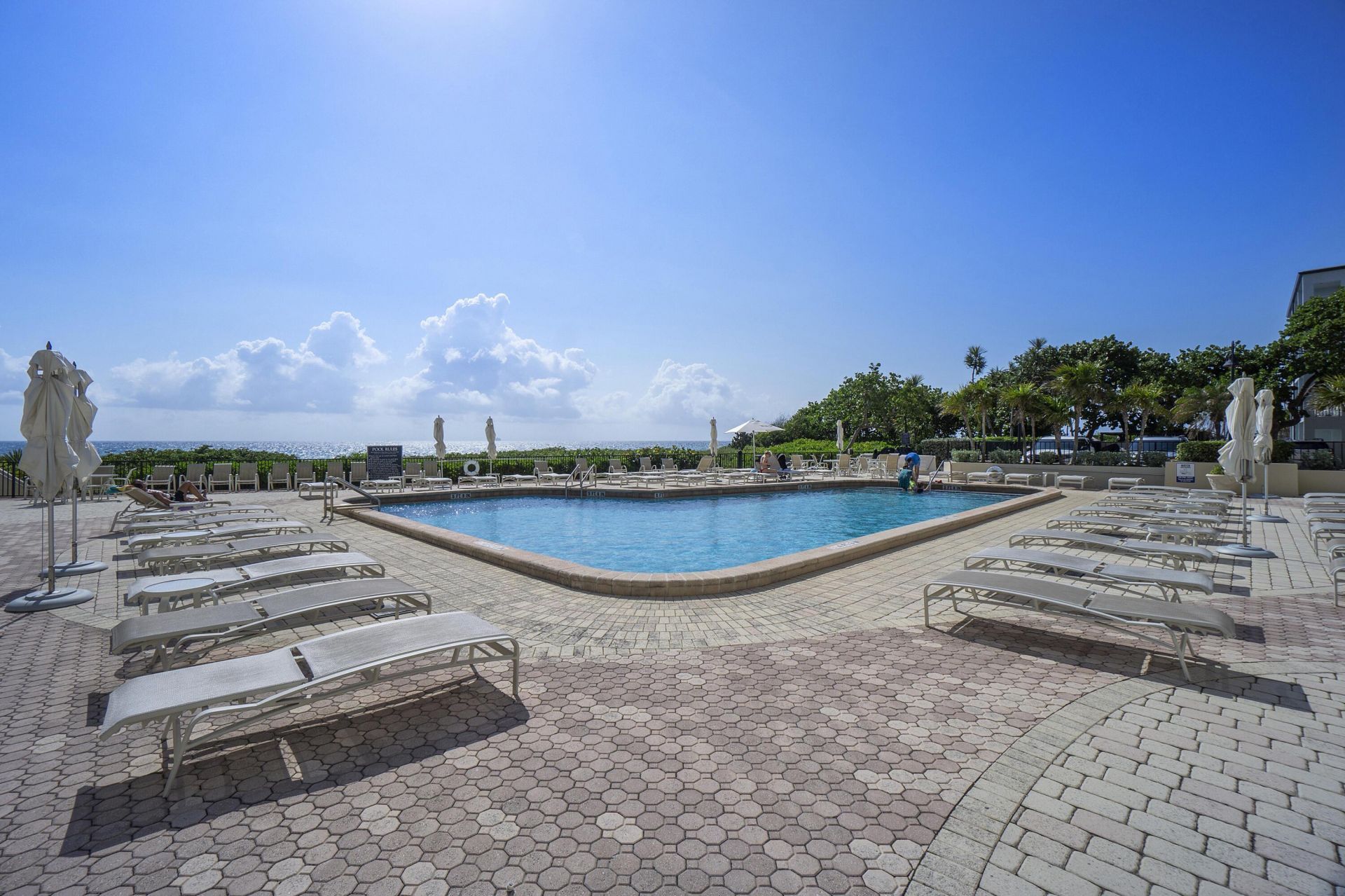 1900 S Ocean Boulevard, Unit 10g, Lauderdale by the Sea, FL 33062 Photo