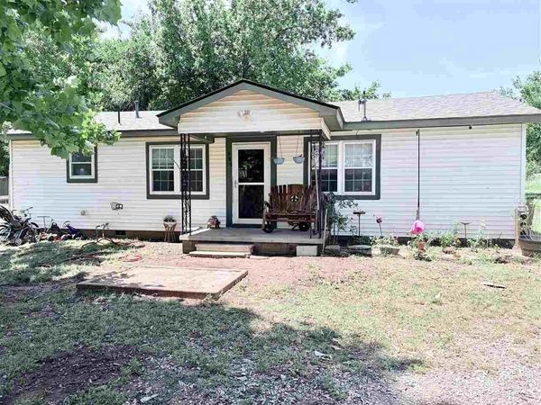 605 E Santa Fe Street, Carney, OK 00000