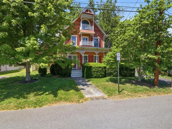 10 West Street, Marlboro, NY 12542
