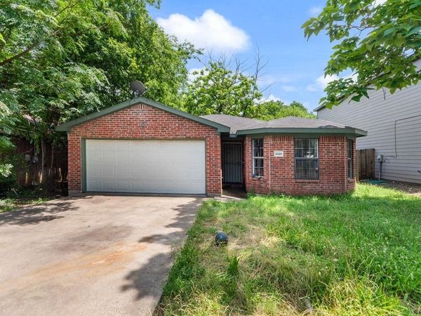 2526 Exeter Avenue, Dallas, TX 75216