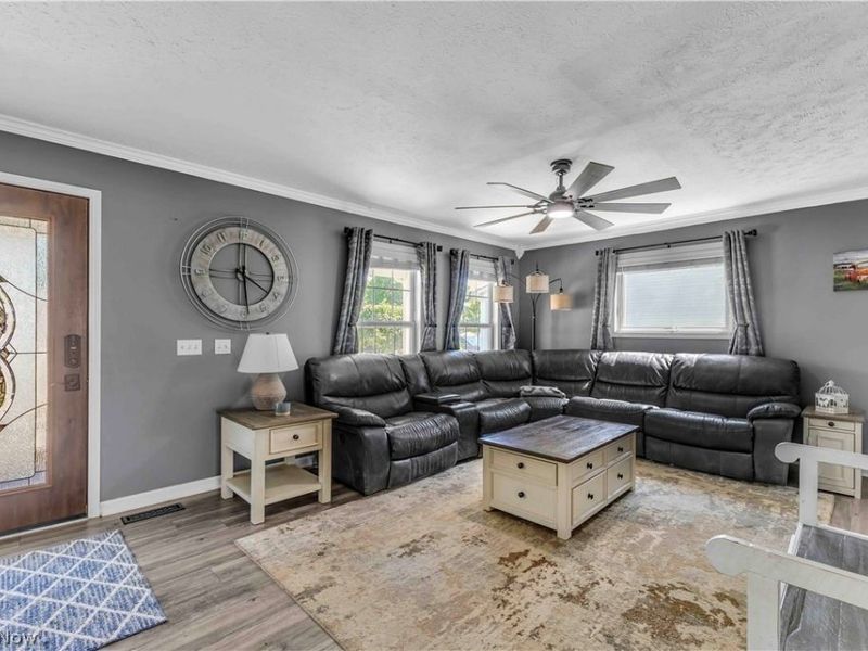 40087 Hope Court , Elyria, OH 44035 Photo 4