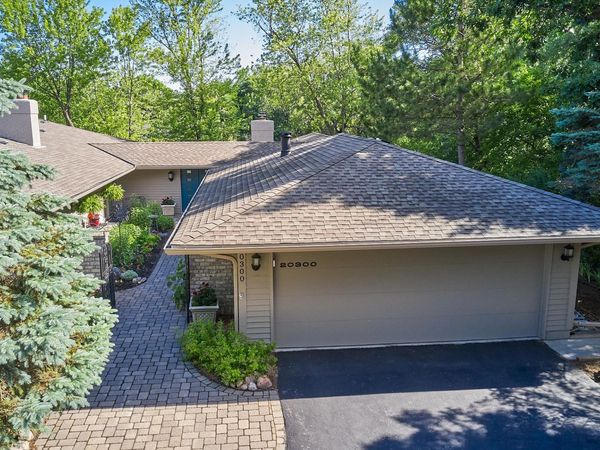 20300 Knightsbridge Road, Excelsior, MN 55331