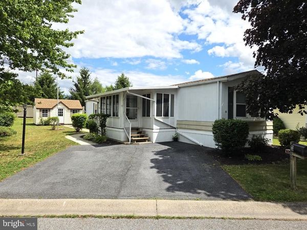 3 MEADOW RUN PLACE , HARRISBURG, PA 17112