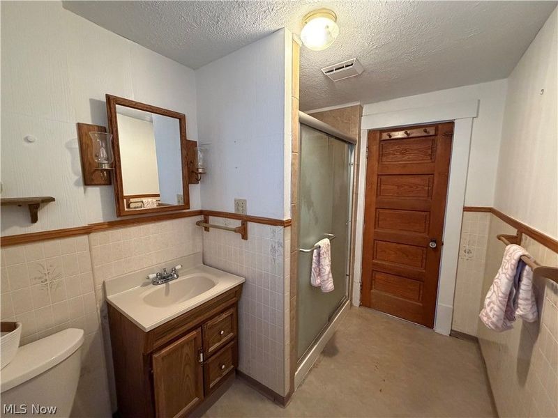1715 7th Street , Cuyahoga Falls, OH 44221 Photo 16