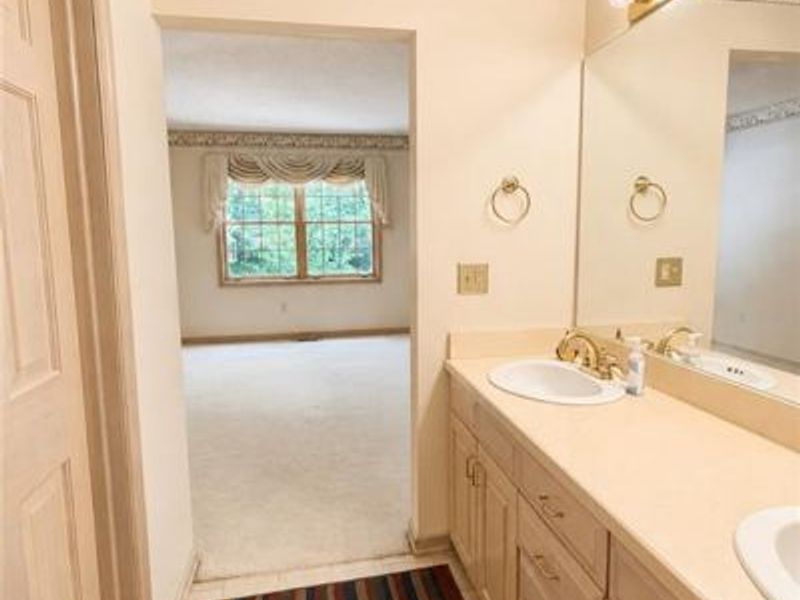 6648 Washington Circle, Middletown, OH 45005 Photo 11