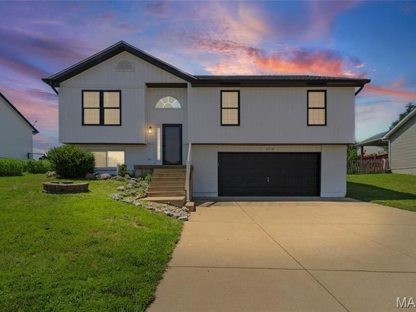 2316 W Ridge Drive, Festus, MO 63028