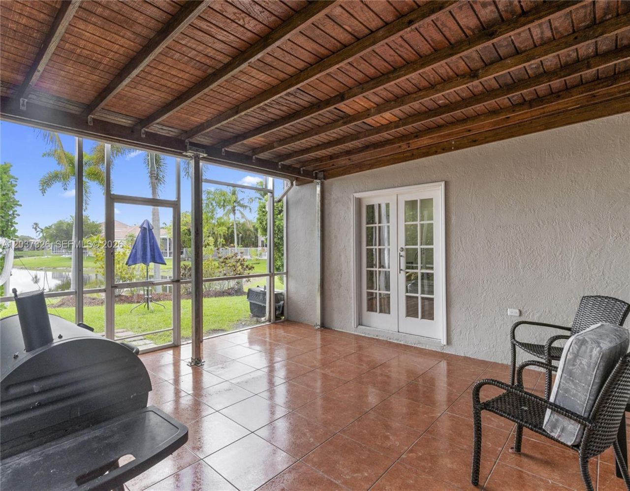 649 Willow Bend Rd , Weston, FL 33327 Photo