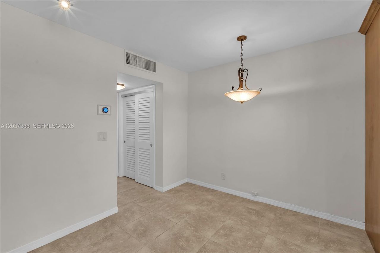 901 S Surf Rd, Unit 506, Hollywood, FL 33019 Photo