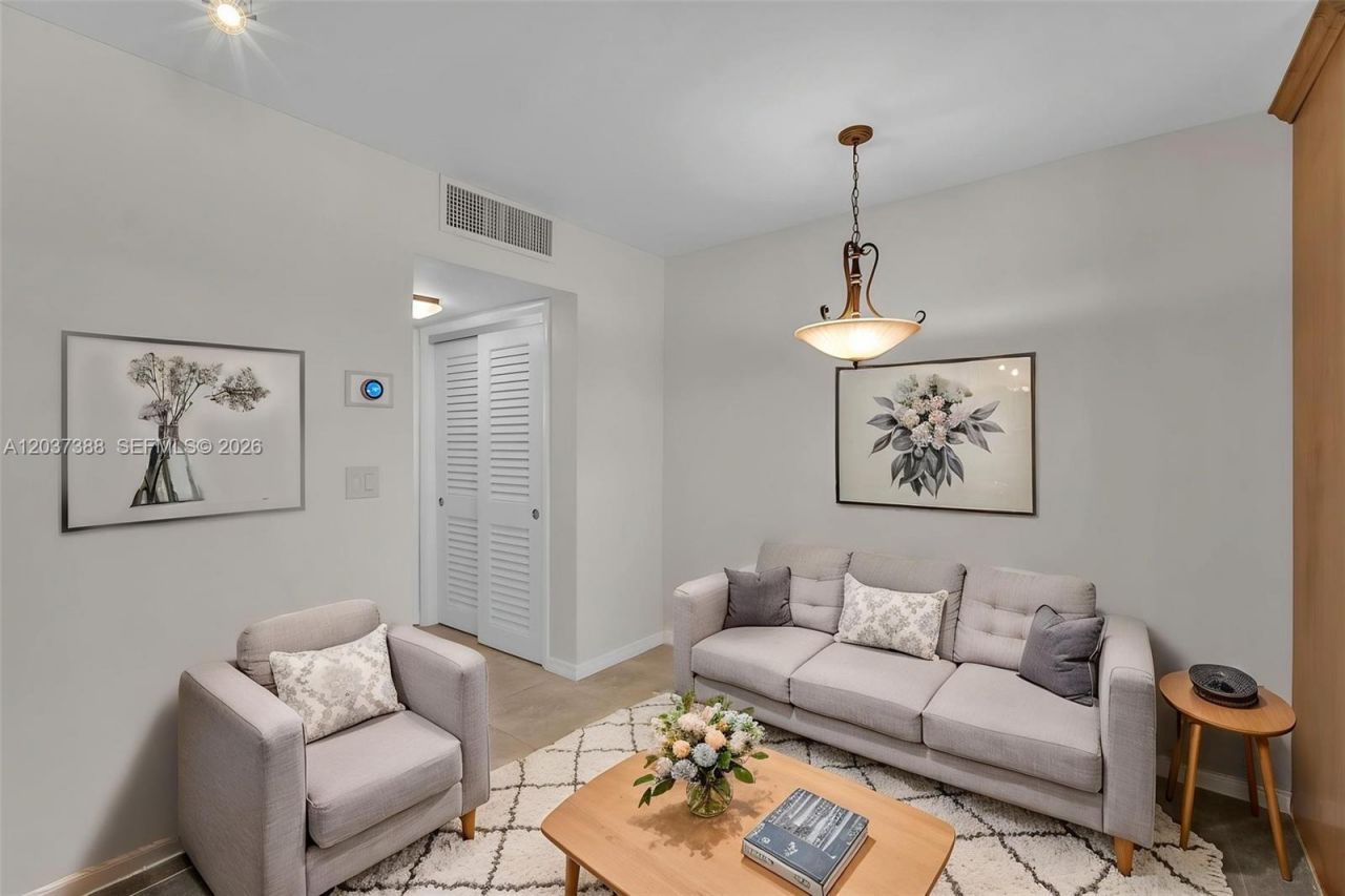 901 S Surf Rd, Unit 506, Hollywood, FL 33019 Photo