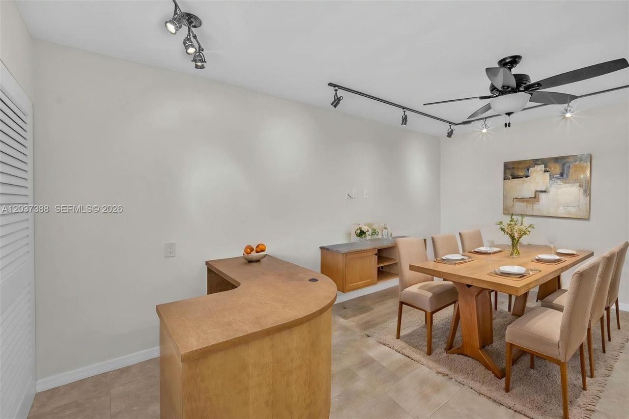 901 S Surf Rd, Unit 506, Hollywood, FL 33019 Photo