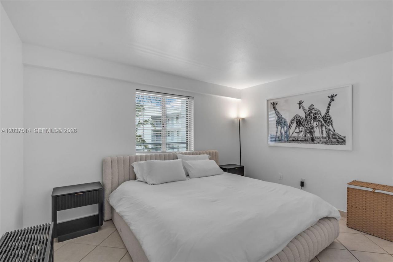 1401 Bay Rd, Unit 409, Miami Beach, FL 33139 Photo
