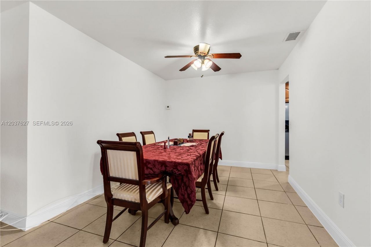 2751 NW 107th Ter, Sunrise, FL 33322 Photo