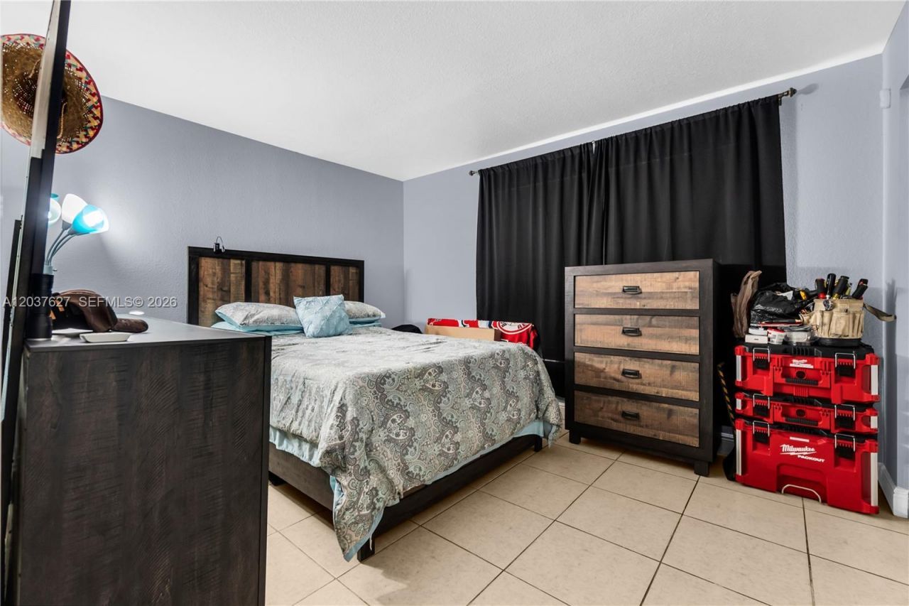 2751 NW 107th Ter, Sunrise, FL 33322 Photo