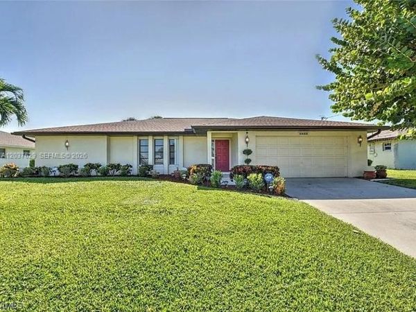 1822 SE 11 Ter , Cape Coral, FL 33990