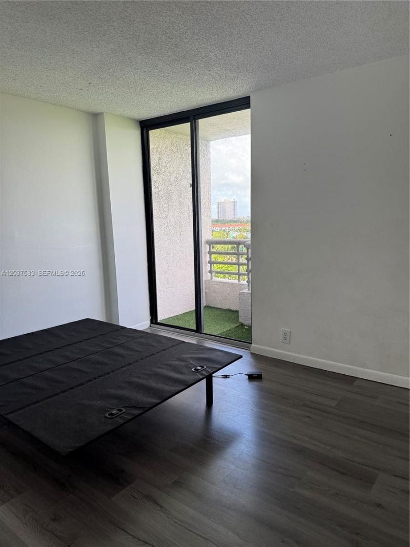 3300 NE 191st St, Unit 1001, Aventura, FL 33180 Photo