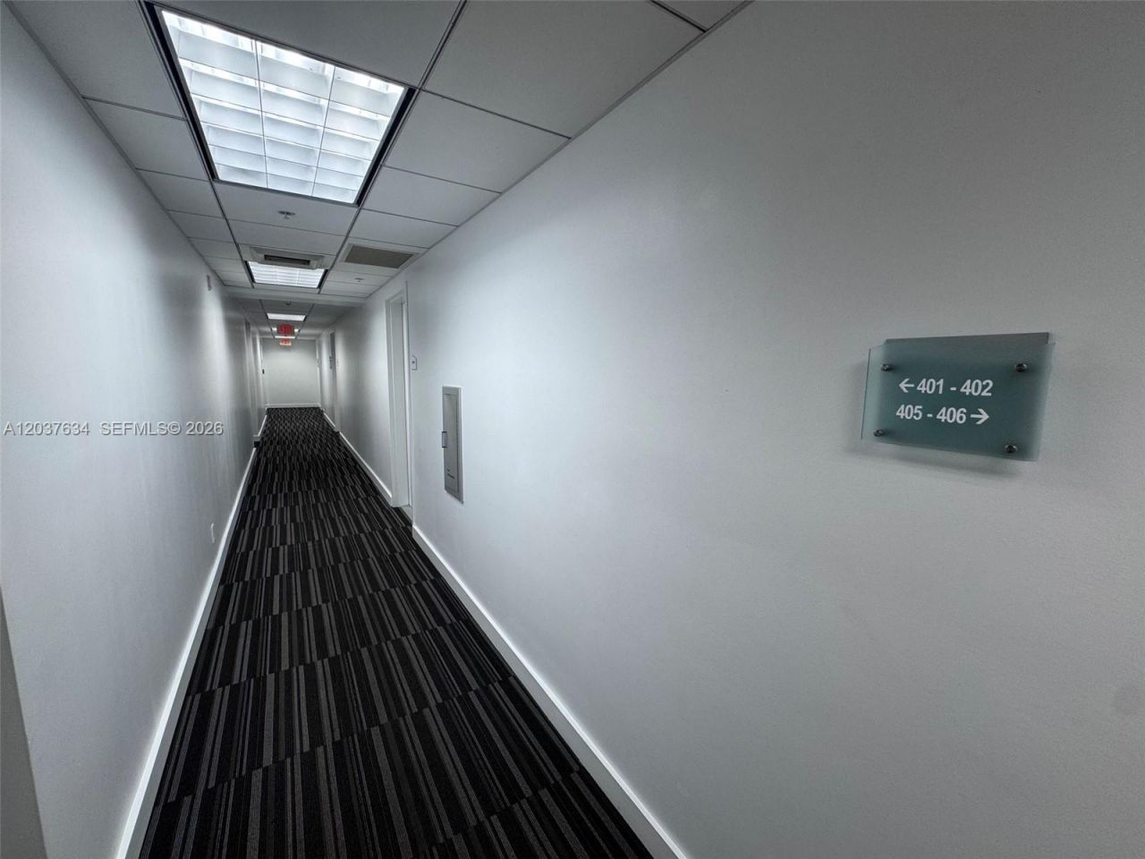 40 SW 13th St , Unit 402, Miami, FL 33130 Photo