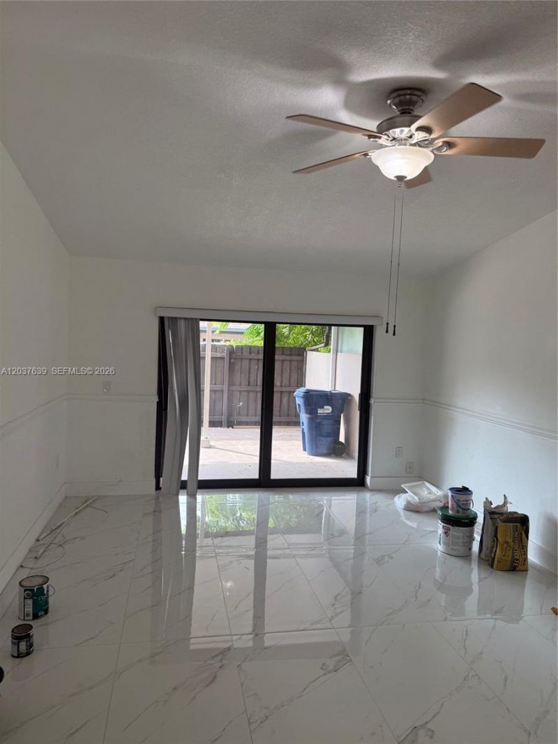 14057 SW 52nd Ter, Unit 14057, Miami, FL 33175 Photo