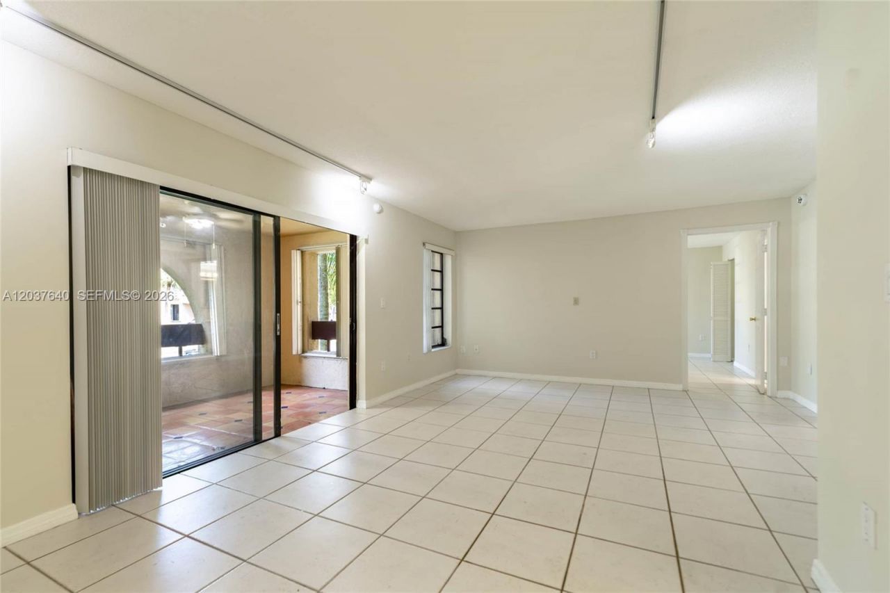 9015 SW 125th Ave, Unit N207, Miami, FL 33186 Photo
