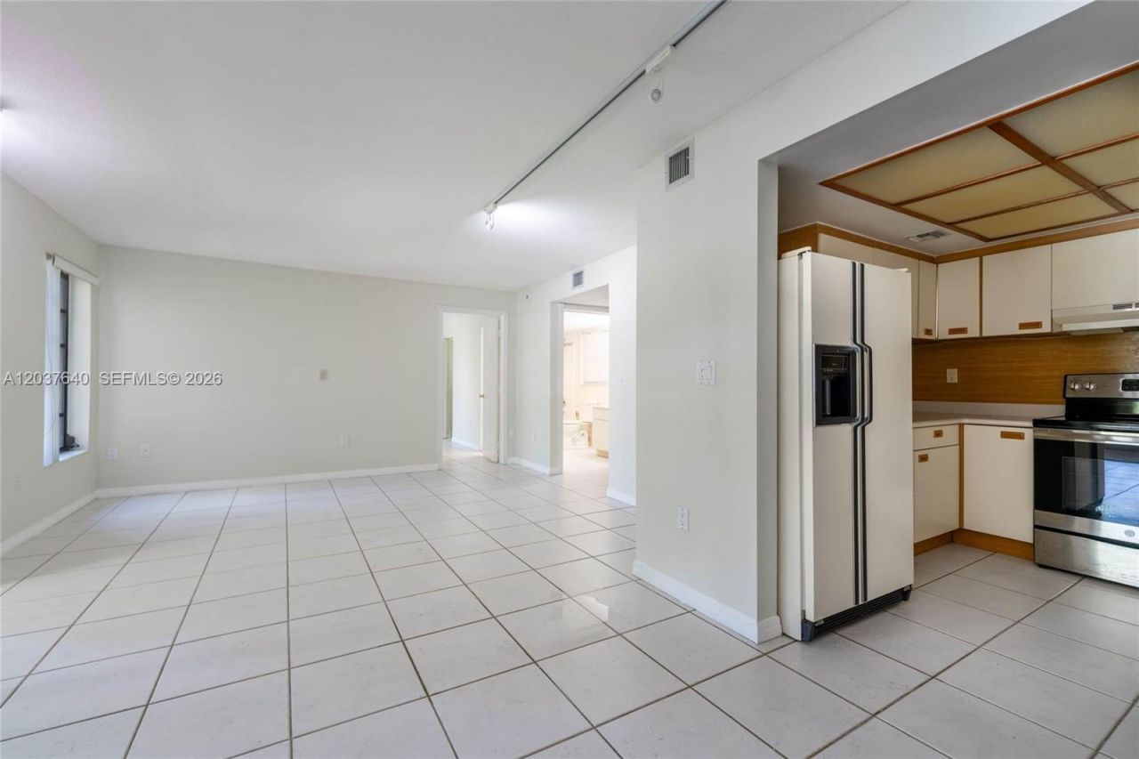 9015 SW 125th Ave, Unit N207, Miami, FL 33186 Photo