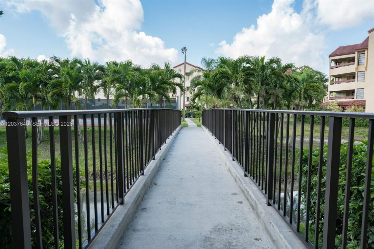 9015 SW 125th Ave, Unit N207, Miami, FL 33186 Photo