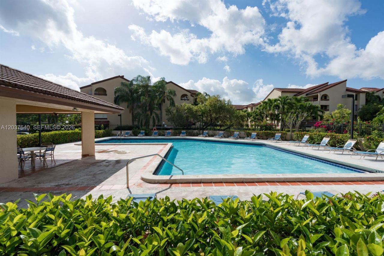 9015 SW 125th Ave, Unit N207, Miami, FL 33186 Photo