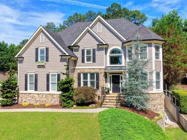 2562 Wild Heron Court, Dacula, GA 30019