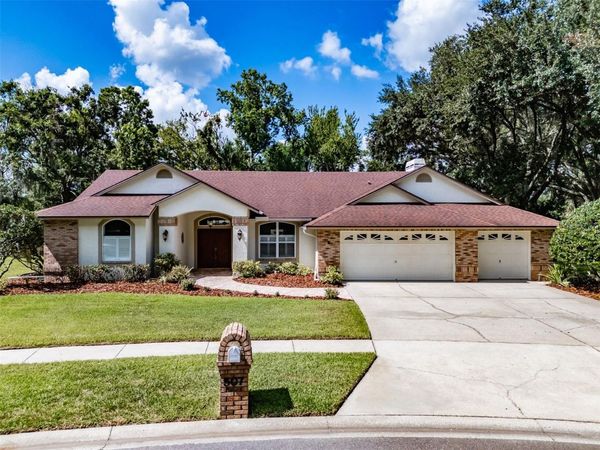 507 SURREY LANE , LUTZ, FL 33549