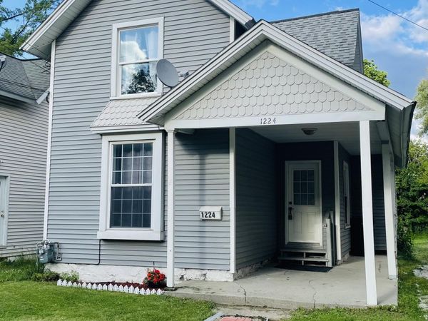 1224 N Capitol Avenue, Lansing, MI 48906